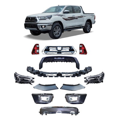 El estilo de Toyota con este kit de carrocería de luz LED para parachoques de Oriente Medio