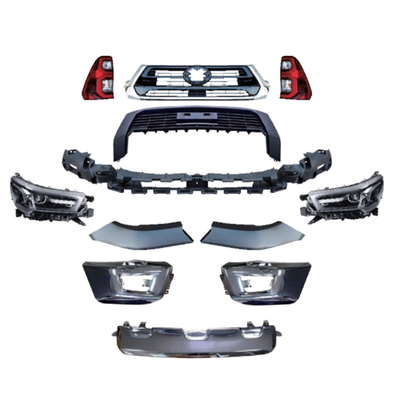 El estilo de Toyota con este kit de carrocería de luz LED para parachoques de Oriente Medio