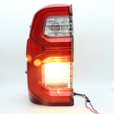 Lámpara de cola 2016 Hilux Stop Reverse Lamp Toyota auto Accesorios LED Lámpara de cola OEM Sí