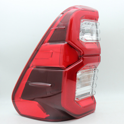 Lámpara de cola 2016 Hilux Stop Reverse Lamp Toyota auto Accesorios LED Lámpara de cola OEM Sí