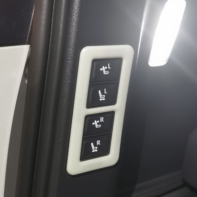 Toyota Alphard 2024 Cuadro de botones de ajuste de asiento de tercera fila y ABS Kit de interior Combinado