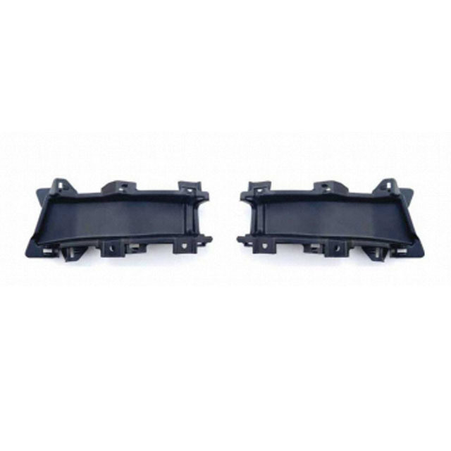 Toyota Land Cruiser LC300 2022 2023 Apoyo interno del parachoques delantero